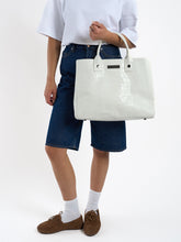 Load image into Gallery viewer, variant_white