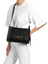 Load image into Gallery viewer, variant_black-gold