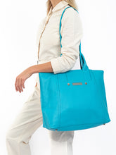 Load image into Gallery viewer, variant_malibu